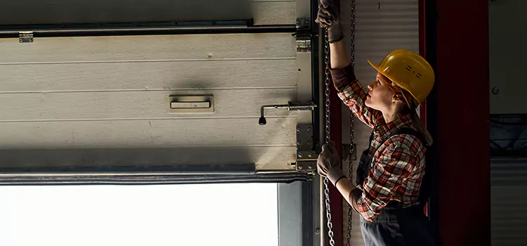 Addressing Common Garage Door Stoppage Issues in Beaumont, TX