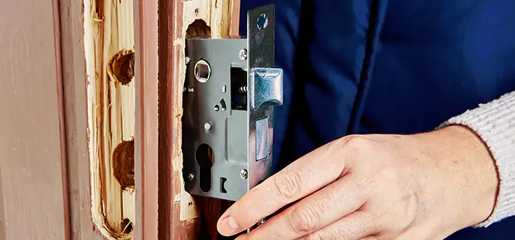 Garage Door Lock Replacement Beaumont